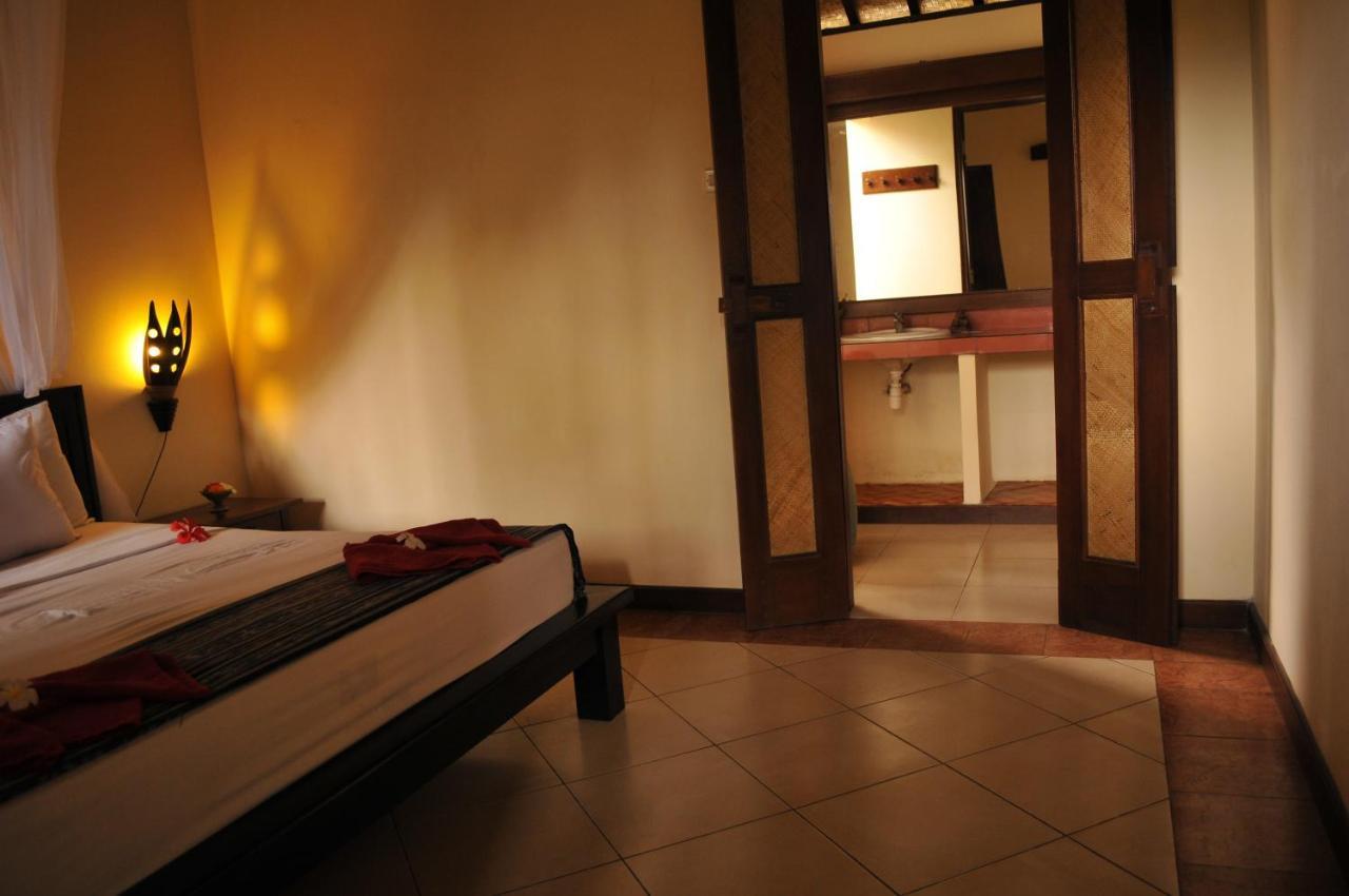 Tirta Sari Bungalow Pemuteran Exterior foto