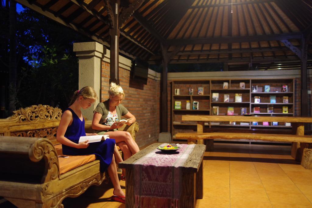 Tirta Sari Bungalow Pemuteran Exterior foto