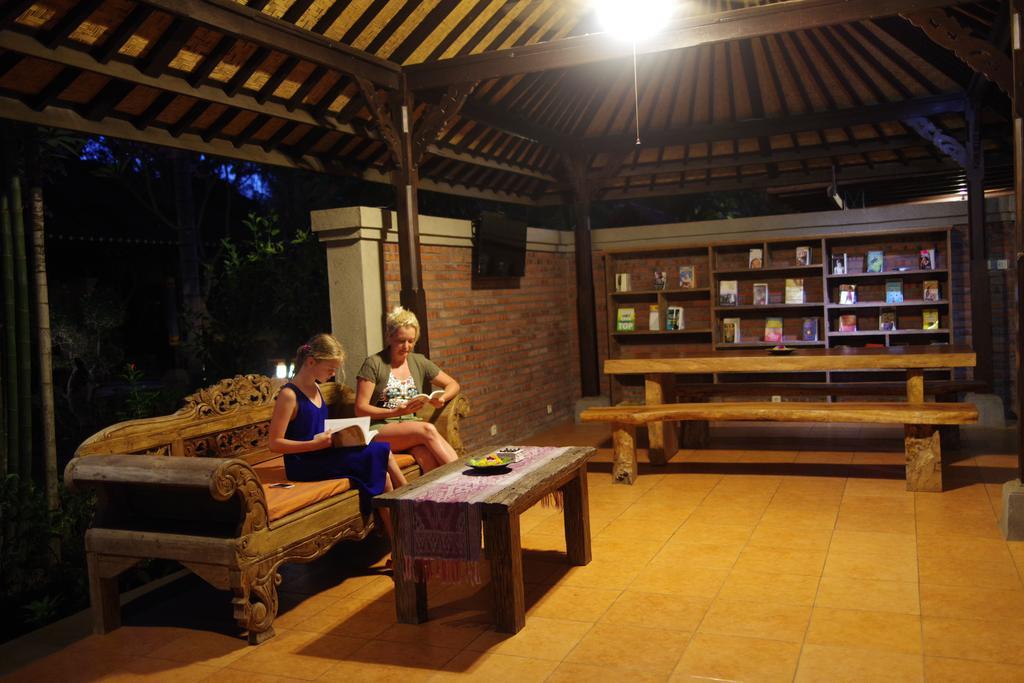 Tirta Sari Bungalow Pemuteran Exterior foto