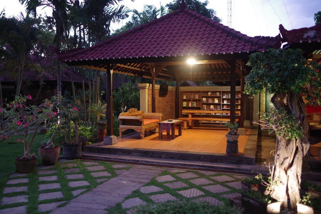 Tirta Sari Bungalow Pemuteran Exterior foto